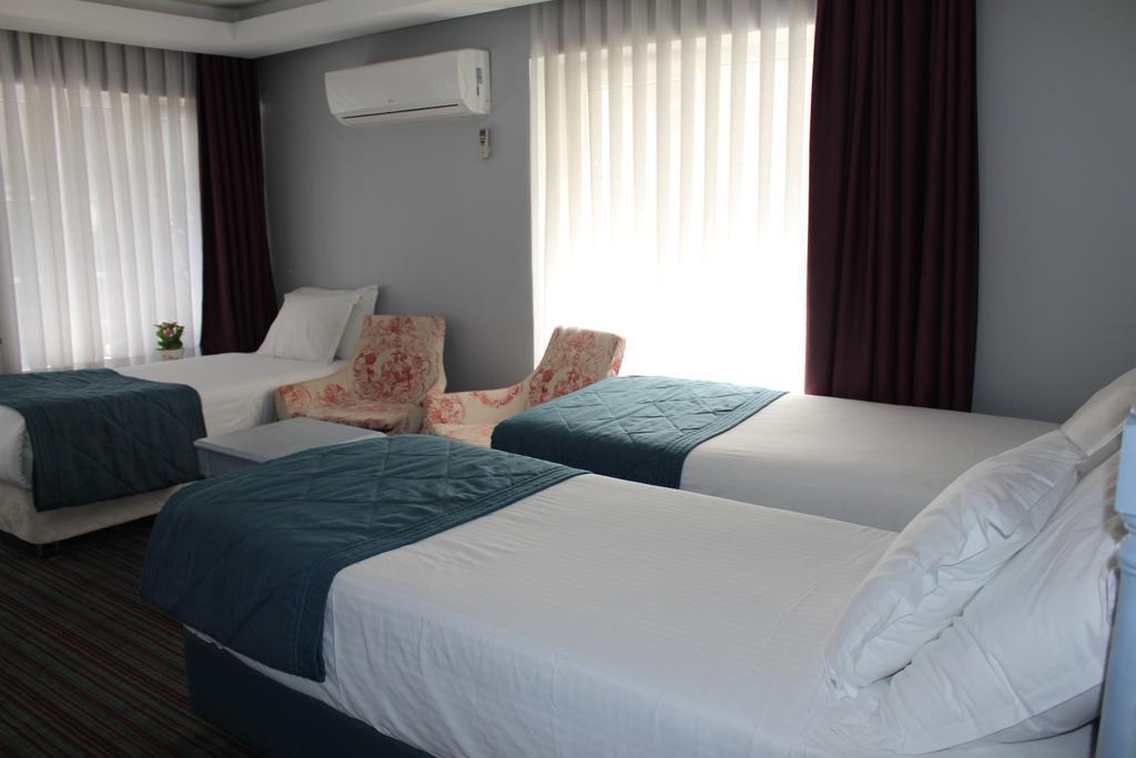 Taksim Santa Lucia Hotel Istanbul Rum bild